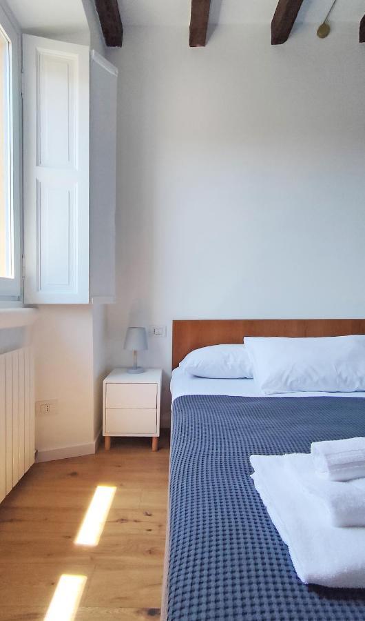 Milano Navigli Apartment - Via Vigevano Εξωτερικό φωτογραφία